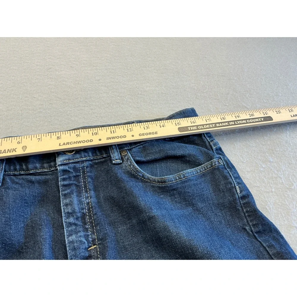 Timberland Mens Jeans Dark Wash Straight Leg Denim 34x31 Rugged Casual Blue